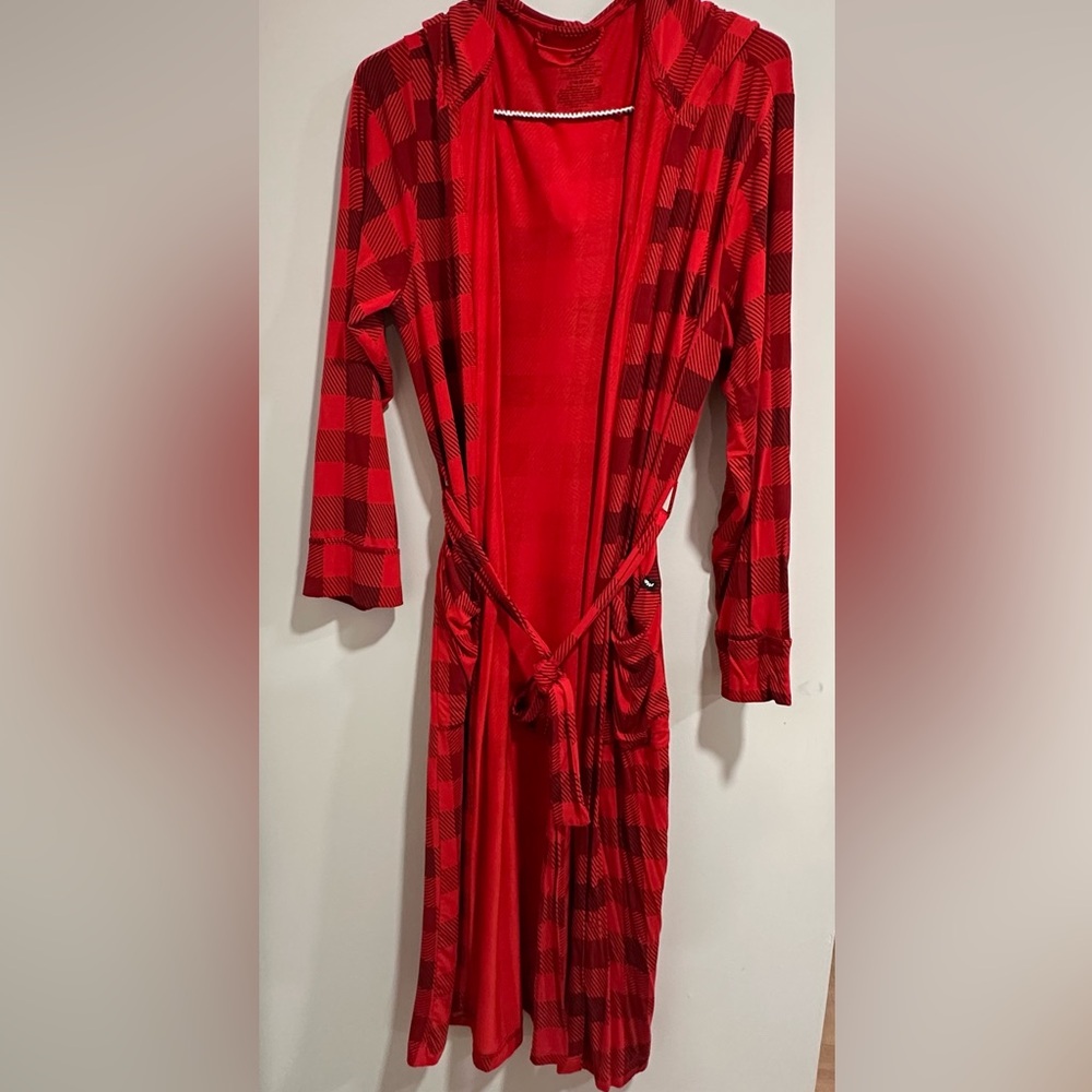 MeUndies Red Plaid Wrap Robe